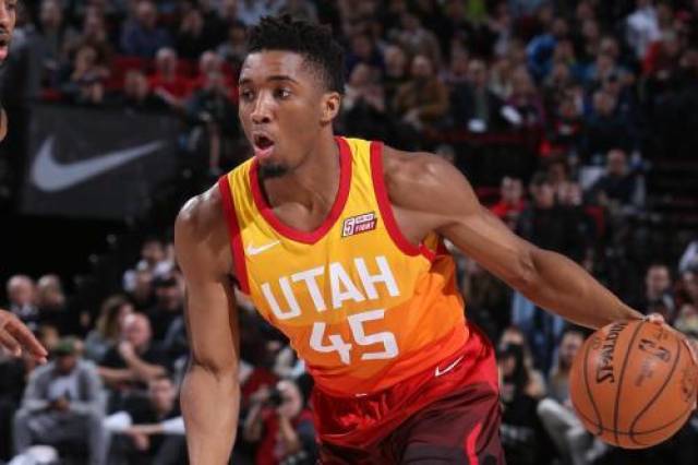 对两好球后 对两好球后